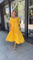 | Classic summer dress in comfortable fit