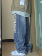 Washed Letter Print High Waist Boyfriend Jeans