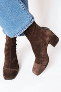 | Elegant Boots