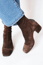 | Elegant Boots