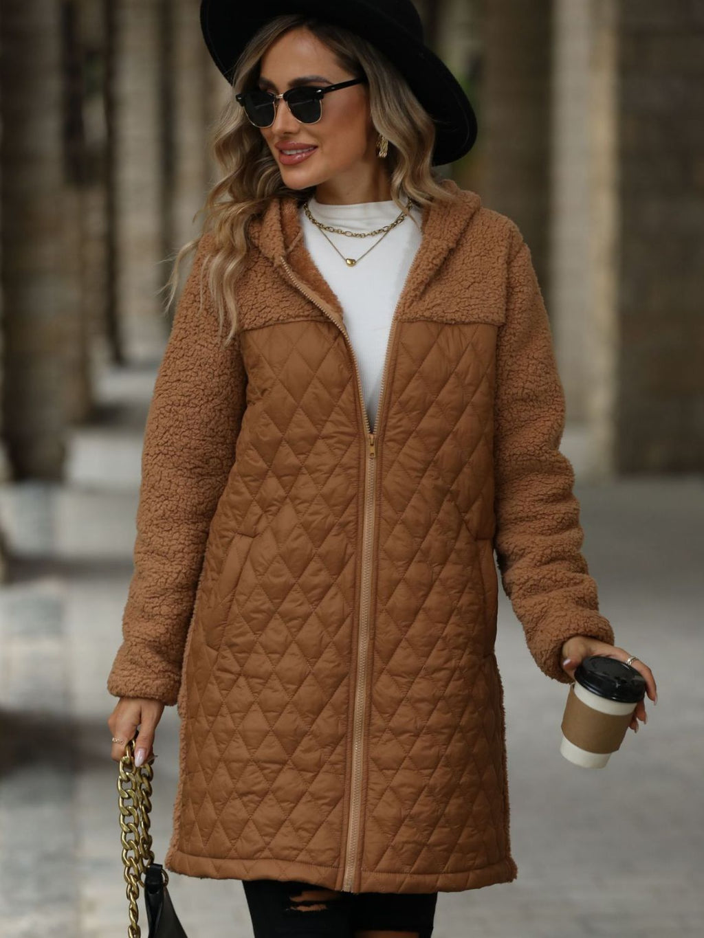| Structured long-sleeved zip-up hooded coat
