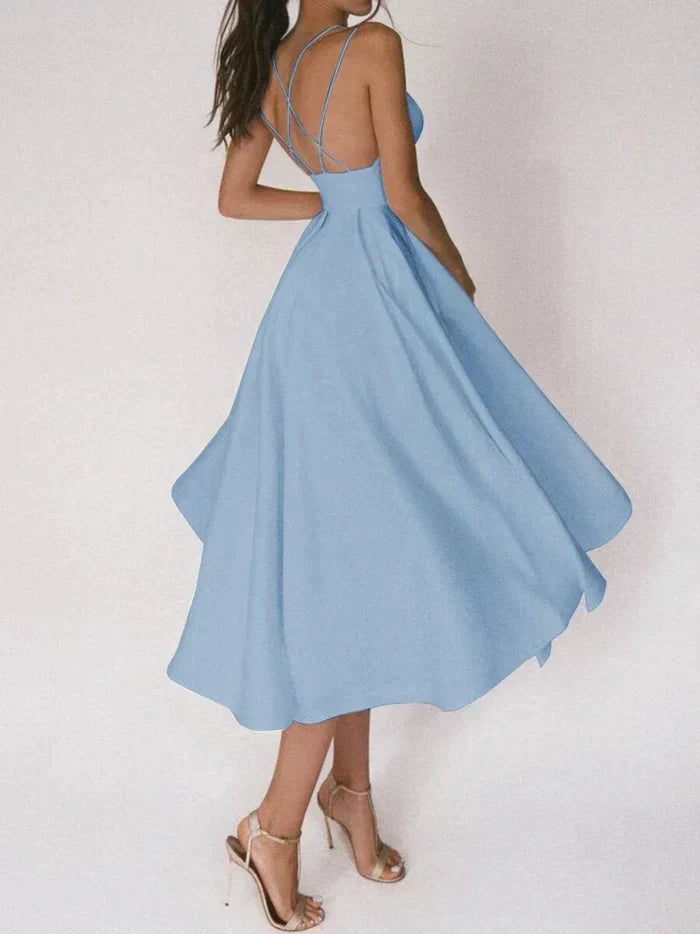Yessica Elevated Dress with V Neck and Straps Evening Wear Edit