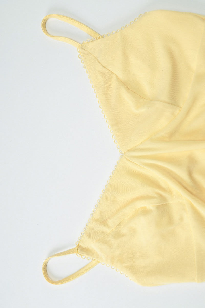 Yellow Spaghetti Strap Sweetheart Neck Scallop Trim Ruched Mermaid Maxi Dress