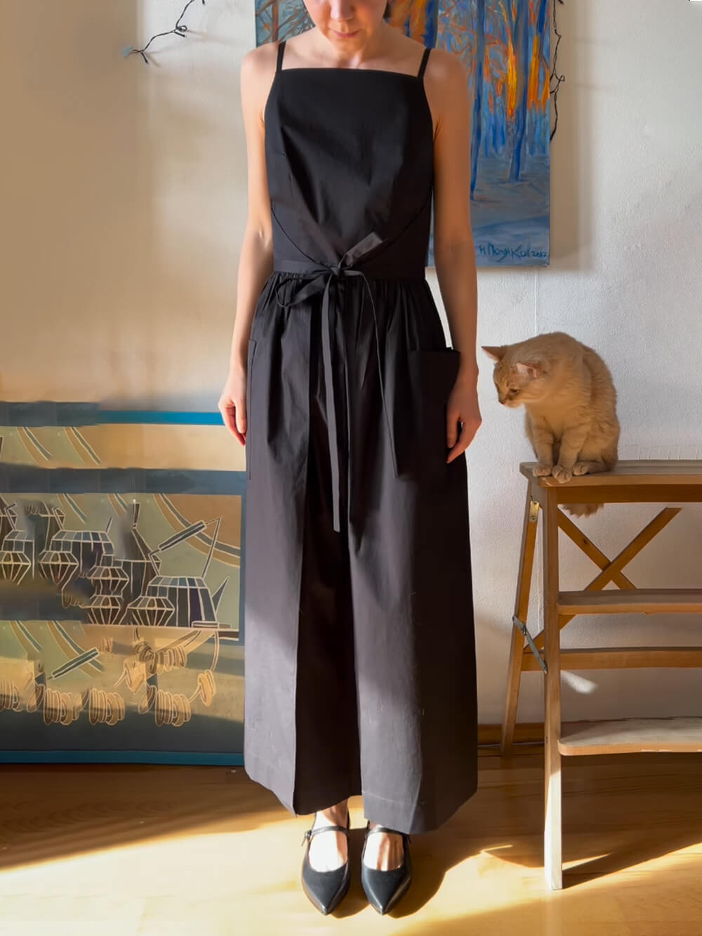 Square Neck Spaghetti Strap Tie Waist Pocket Maxi Dress