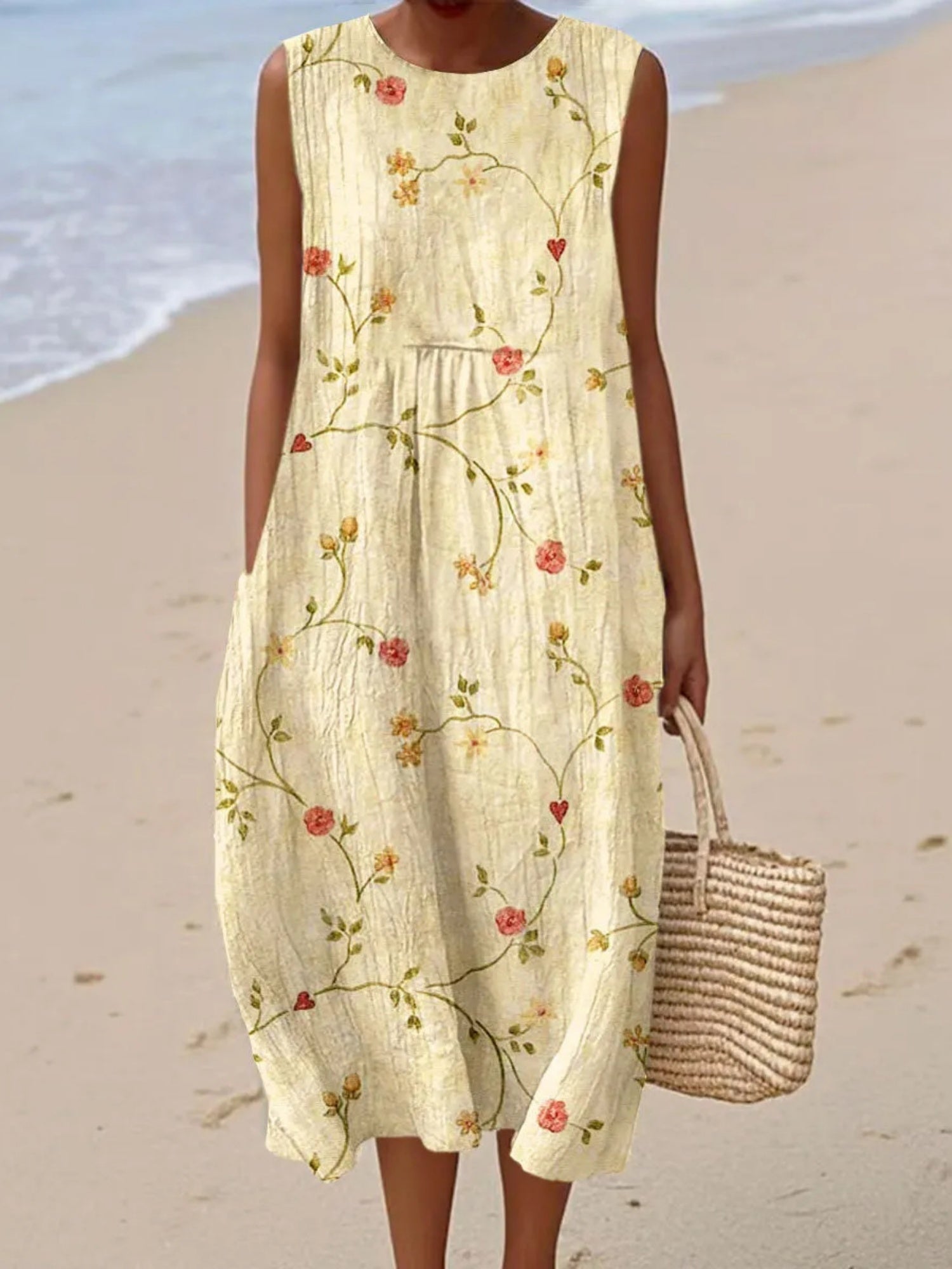Printed Pocket Round Neck Sleeveless Maxi Dresses