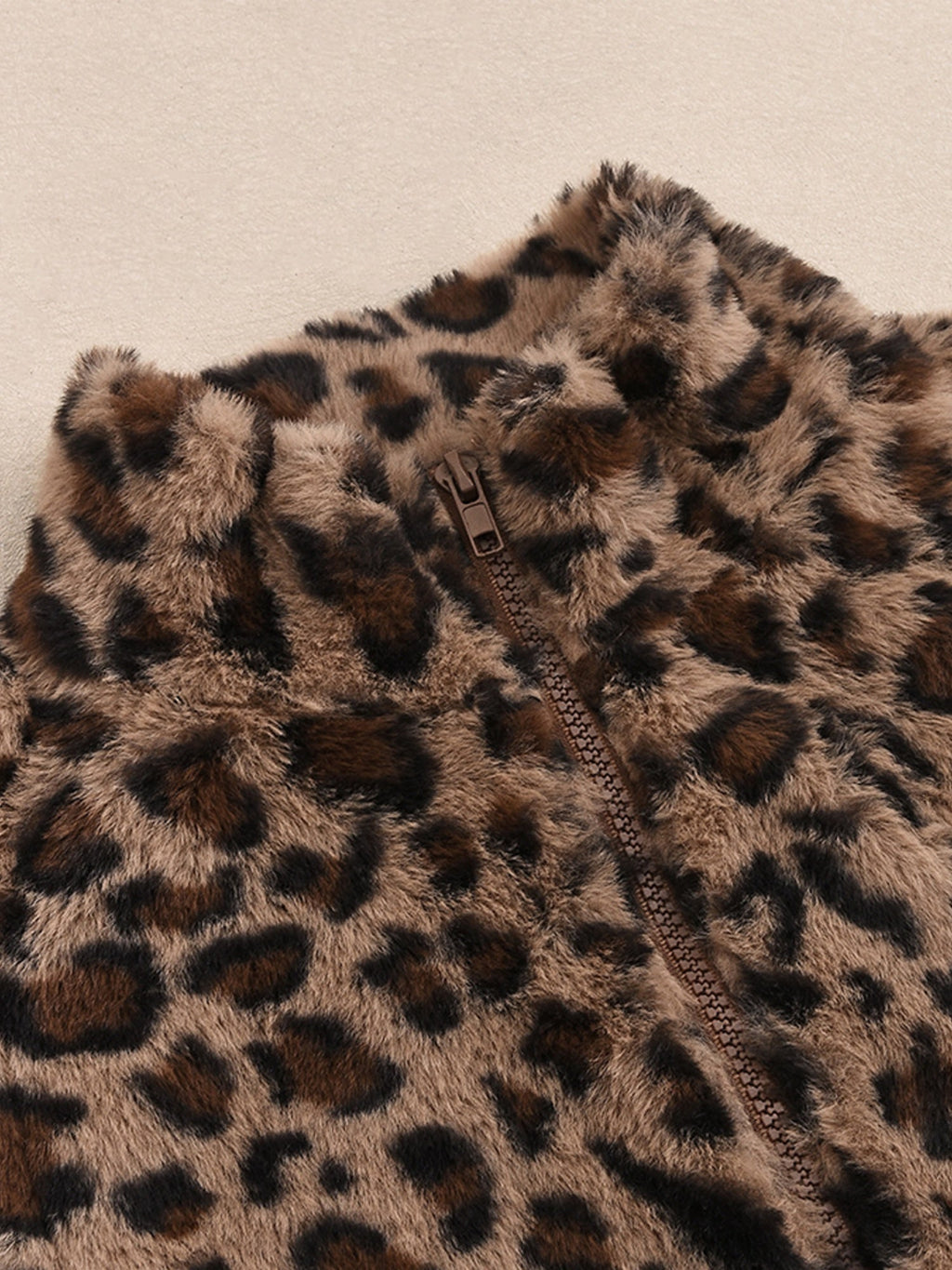 Liber Leopard Print Plush Stand-up Collar Navel Exposed Short Vest