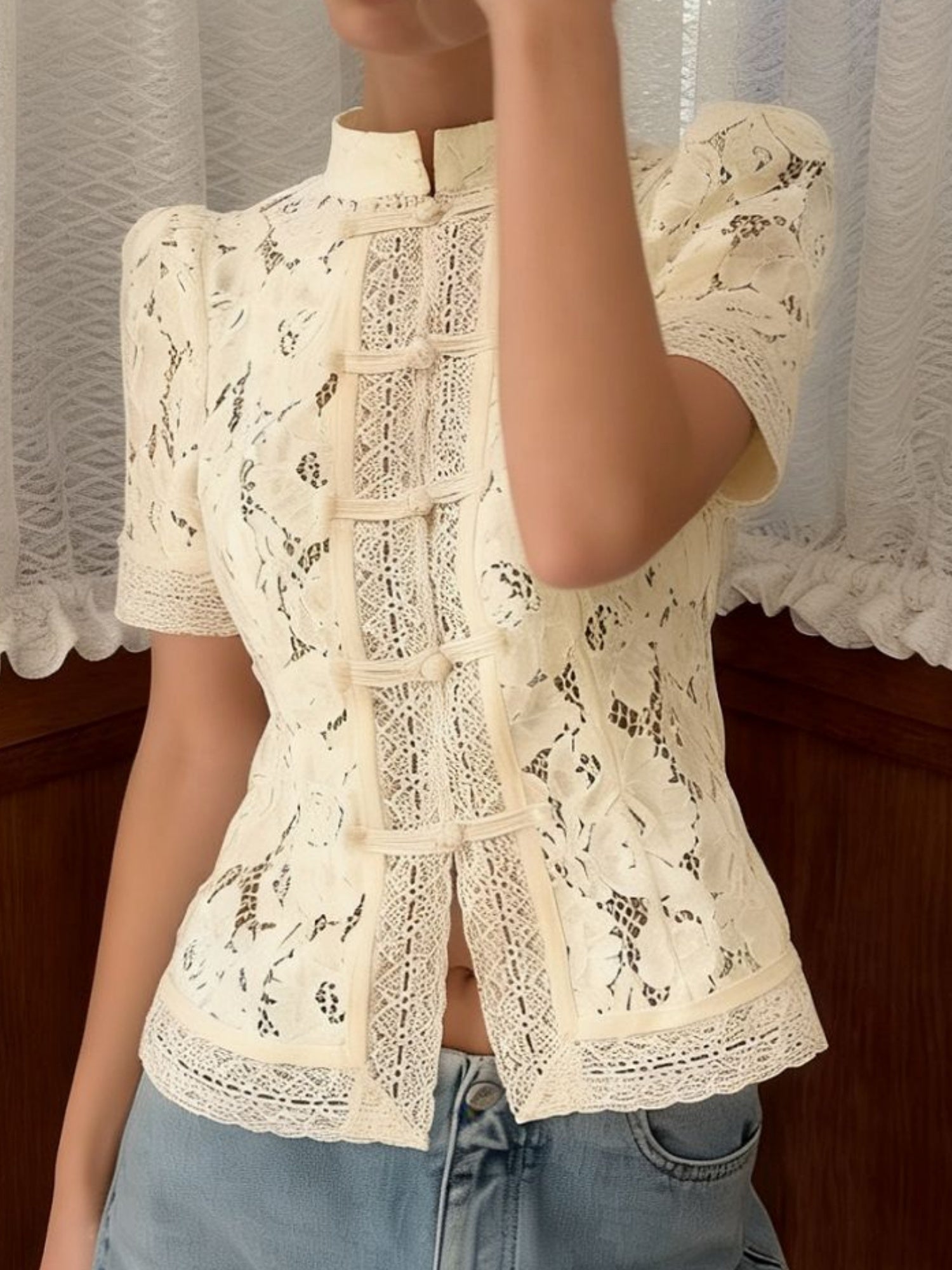 Lace Crochet Stand Collar Button Short-sleeved T-shirt