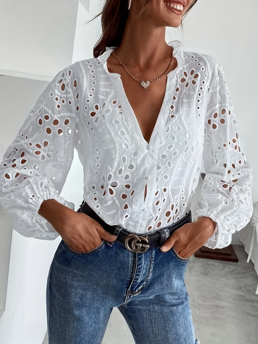 White Long-sleeved V-neck Lace Shirts