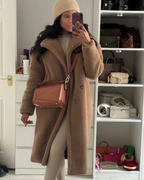 | Long teddy coat