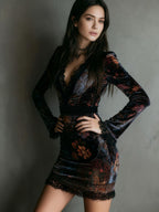 V-neck Lace Trim Printed Long Sleeve Hip-hugging Mini&Short Dresses