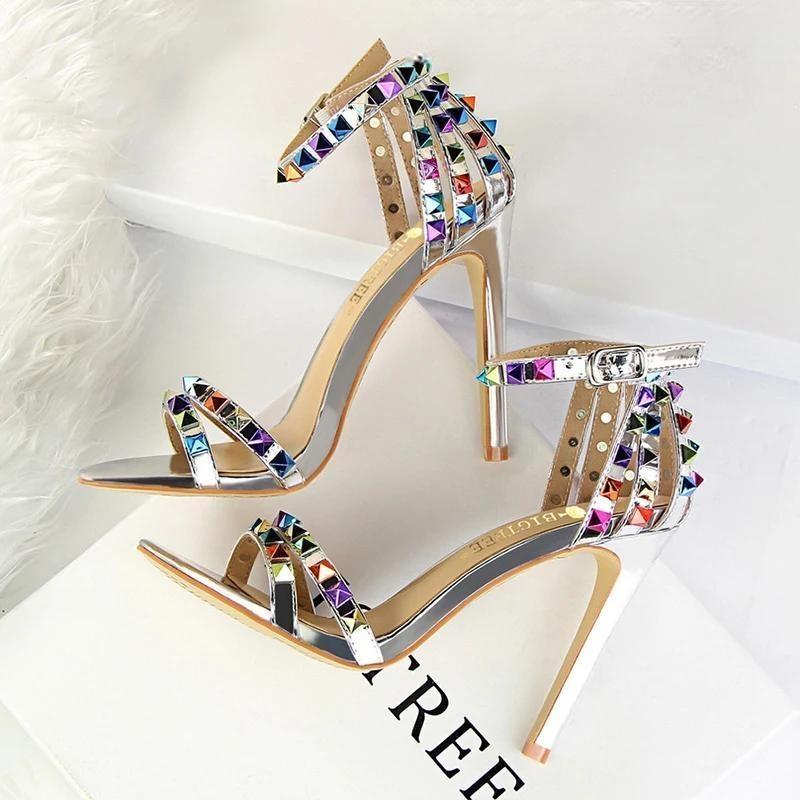 Rivets Women Sandals Roman Style Heeled Sandals