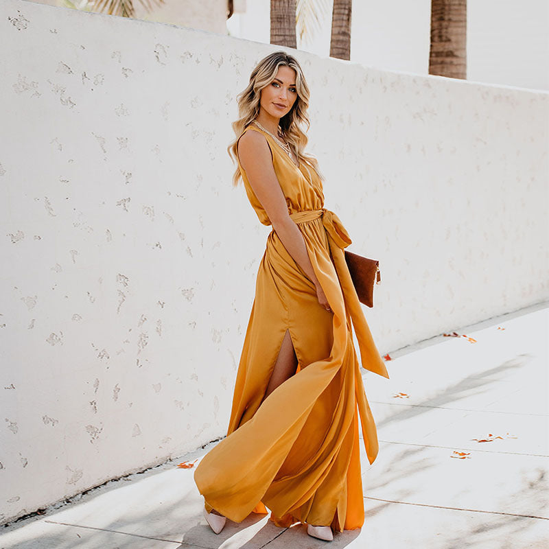 Ramona Timeless Exquisite Neck Sleeveless Long Fashion Dress Chic Silhouette Collection