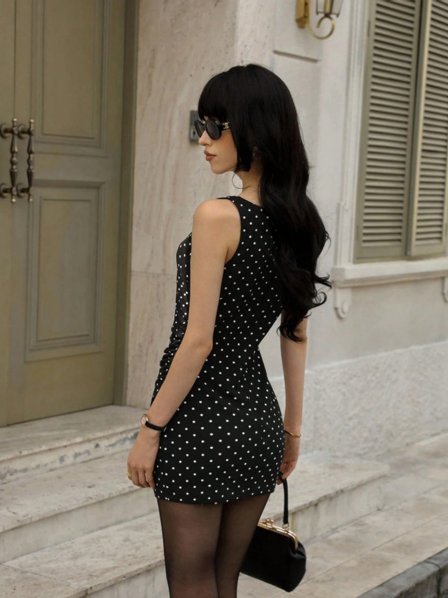 Polka Dots Sleeveless Waist Hip-hugging Mini&Short Dresses