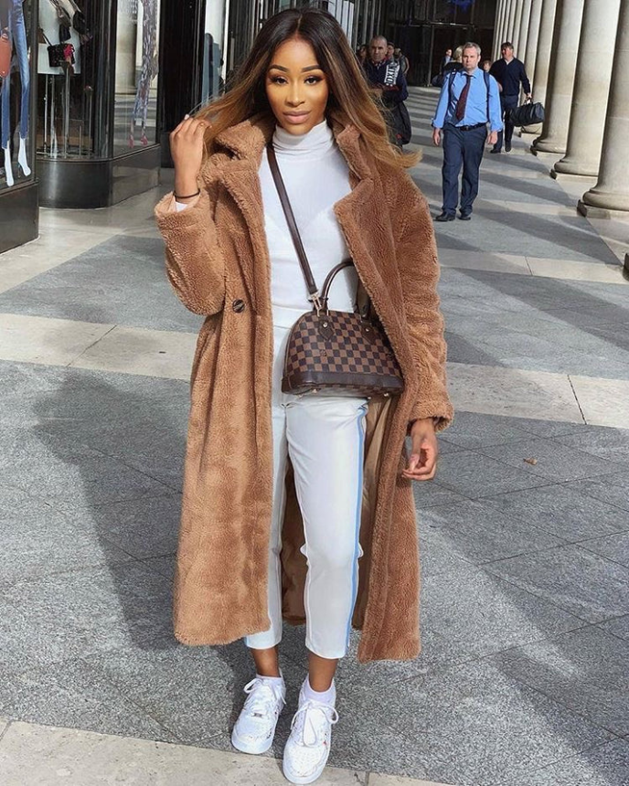 | Long teddy coat