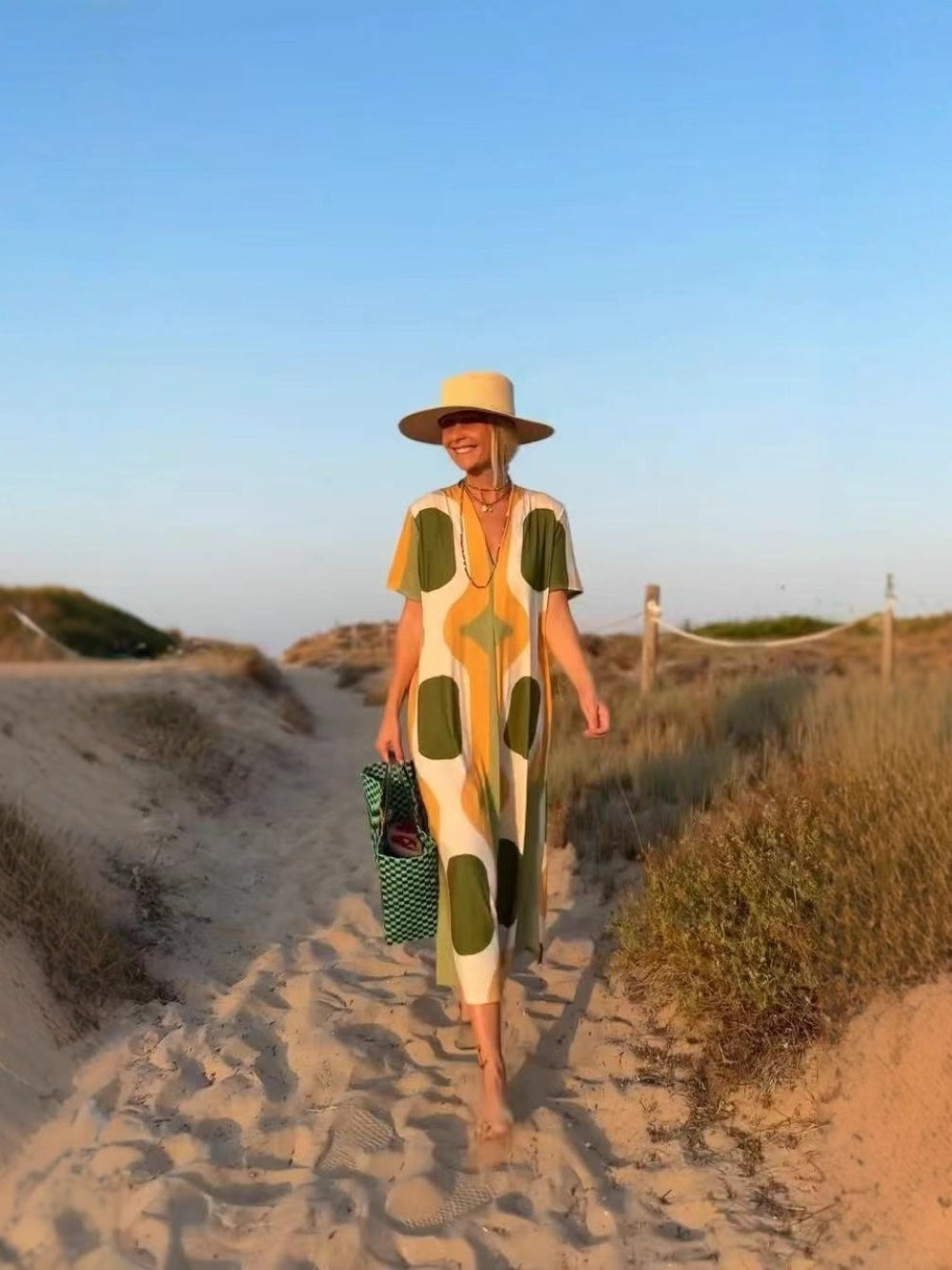 V-neck Resort Style Print Maxi Dresses