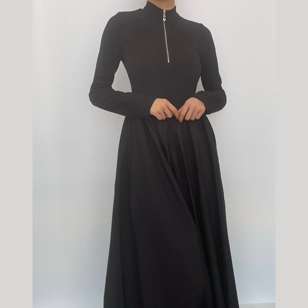 Solid long sleeve zip-up ruffle midi dress