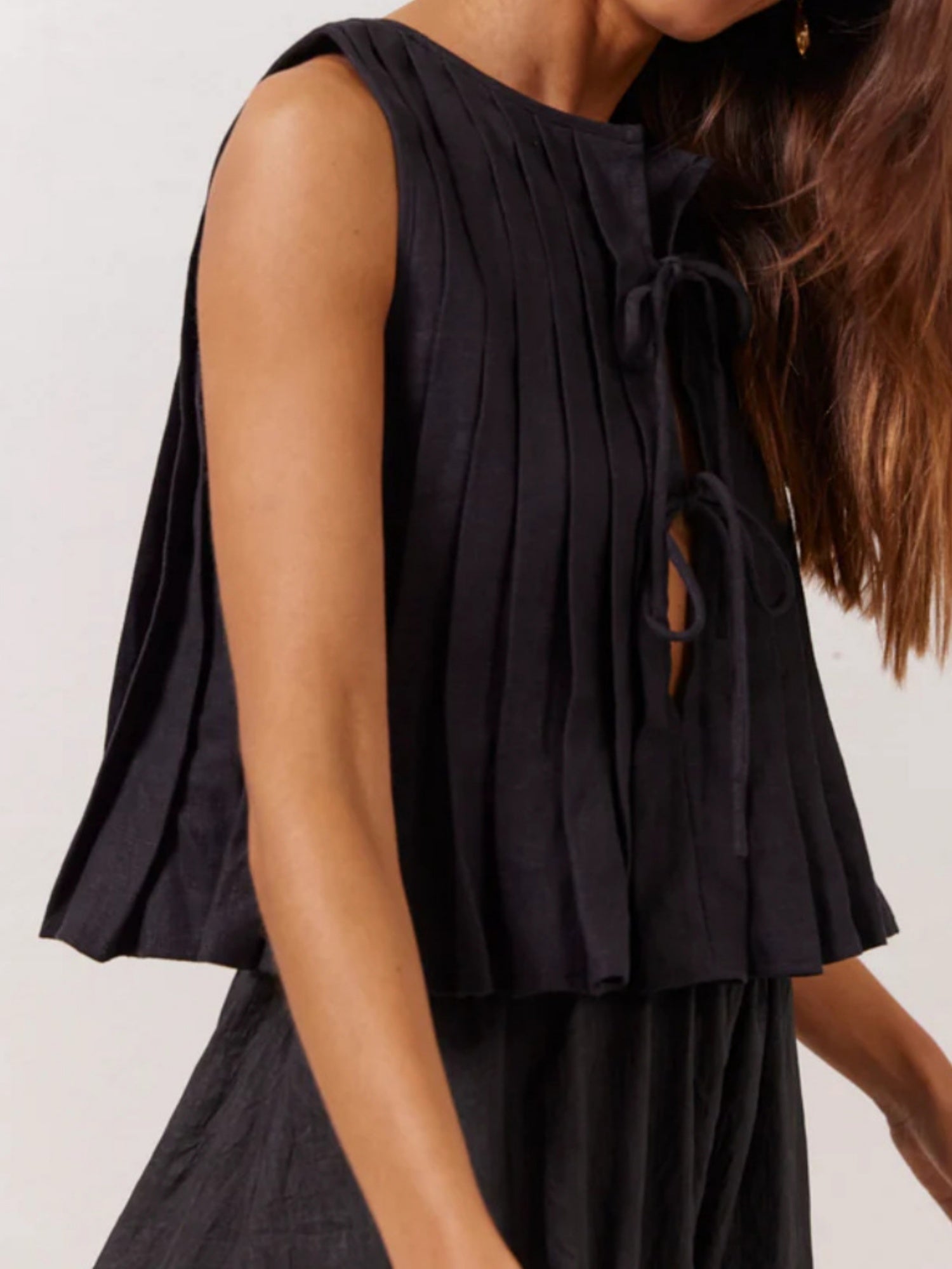 Cotton And Linen Straps Pleated Tank Tops