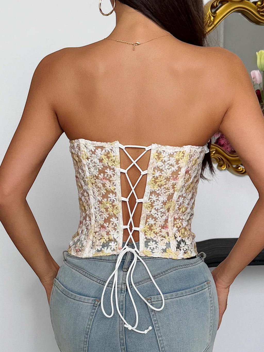 Flower Embroidery See-through Rope Gathering And Cultivating Oneself Strapless Bra