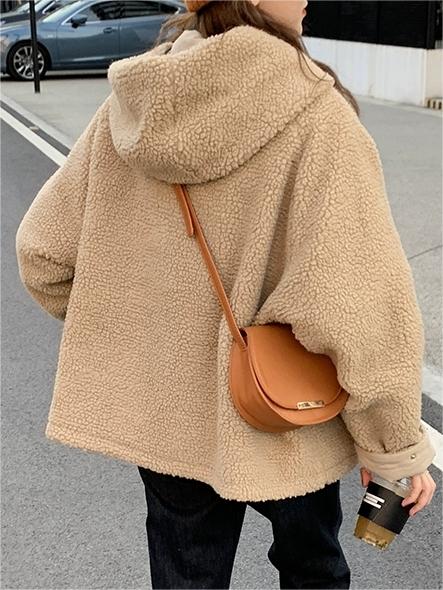 | Winter coat, elegant, versatile