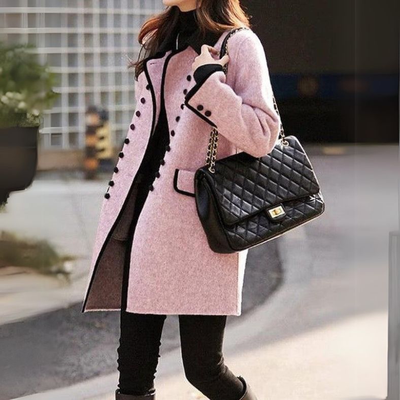 | Long women's coat with button closure