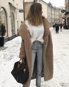 | Long teddy coat