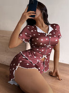 Heart-print Collared Short-sleeved Shirt And Shorts With Bow Tie - A Loungewear Set That Can Be Worn As Outerwear.