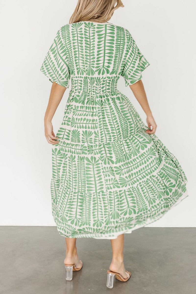 Gloria Exclusive Printed Vintage Holiday Dresses with Striped Print, Patchwork and V Neck Evening Wear Edit