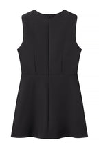 Celebrities Elegant Solid Pleated O Neck Sleeveless Two Pieces
