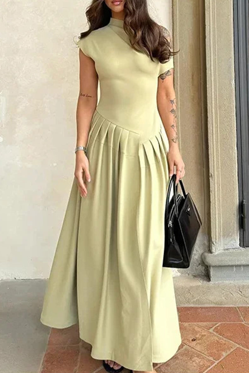 Susana Timeless , a Line Dresses with a Plain Pleat and Slanted Collar Boutique Collection