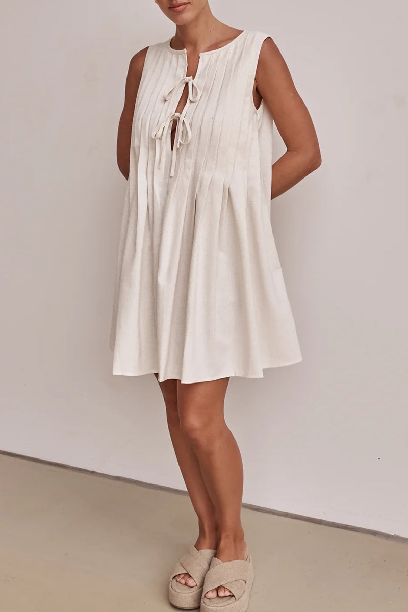 Casual Daily Solid Color Lace Up Pleated O Neck Pleated Dresses