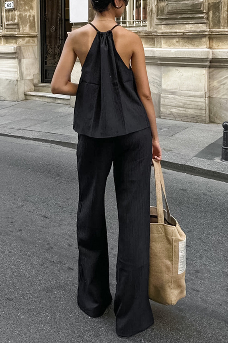 Sexy Solid Color Pocket Strap Design Halter Sleeveless Two Pieces