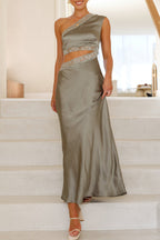 Sexy Solid Color Lace Irregular Sloping Shoulder One Step Skirt Dresses