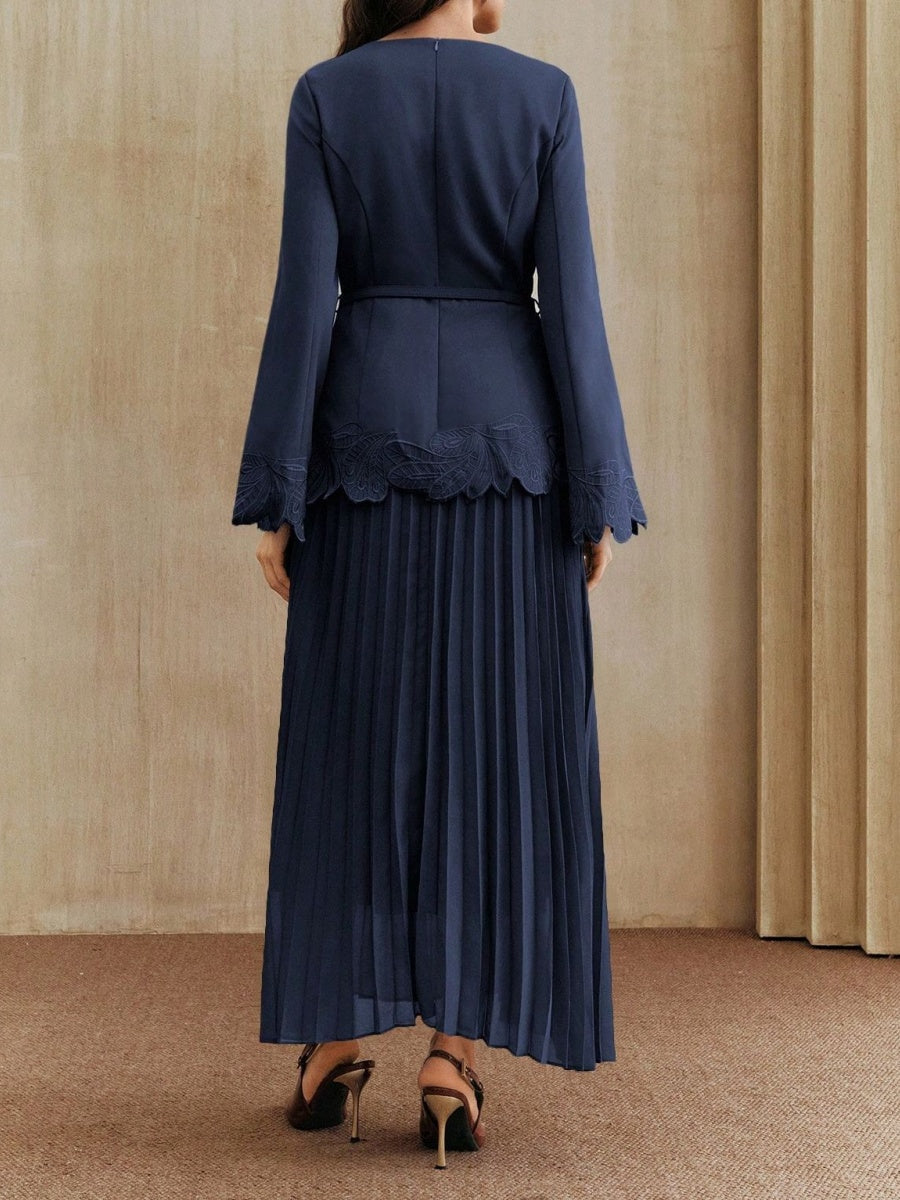 Applique Including Belt Pleats Maxi Dresses
