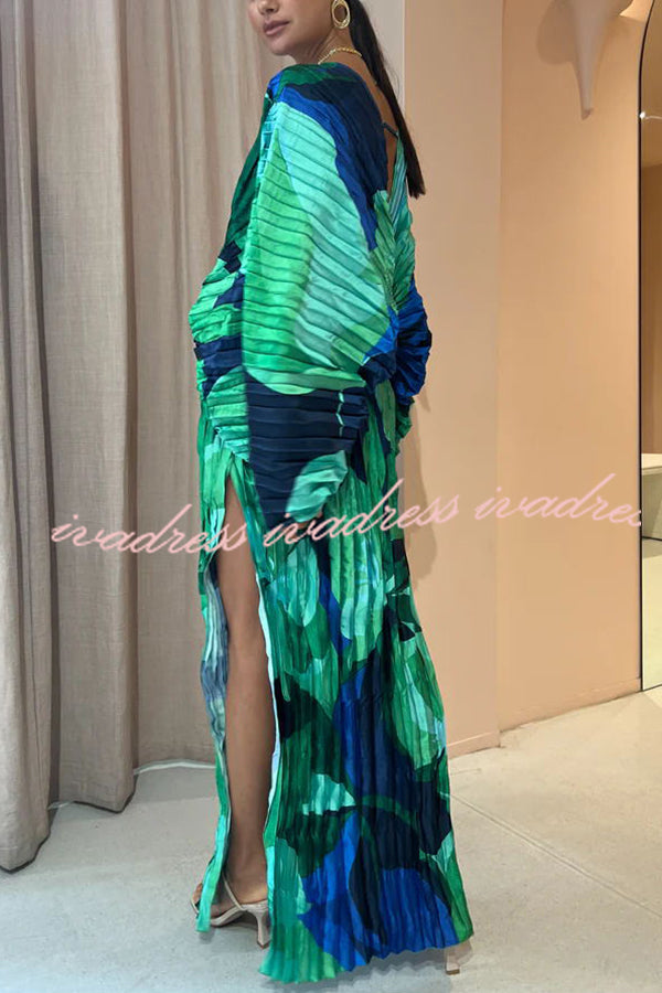 Tropical Oasis Capri Print Kimono Sleeve Pleated Cocoon Maxi Dress