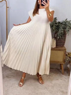 Solid Color Round Neck Sleeveless Pleated Long Dress