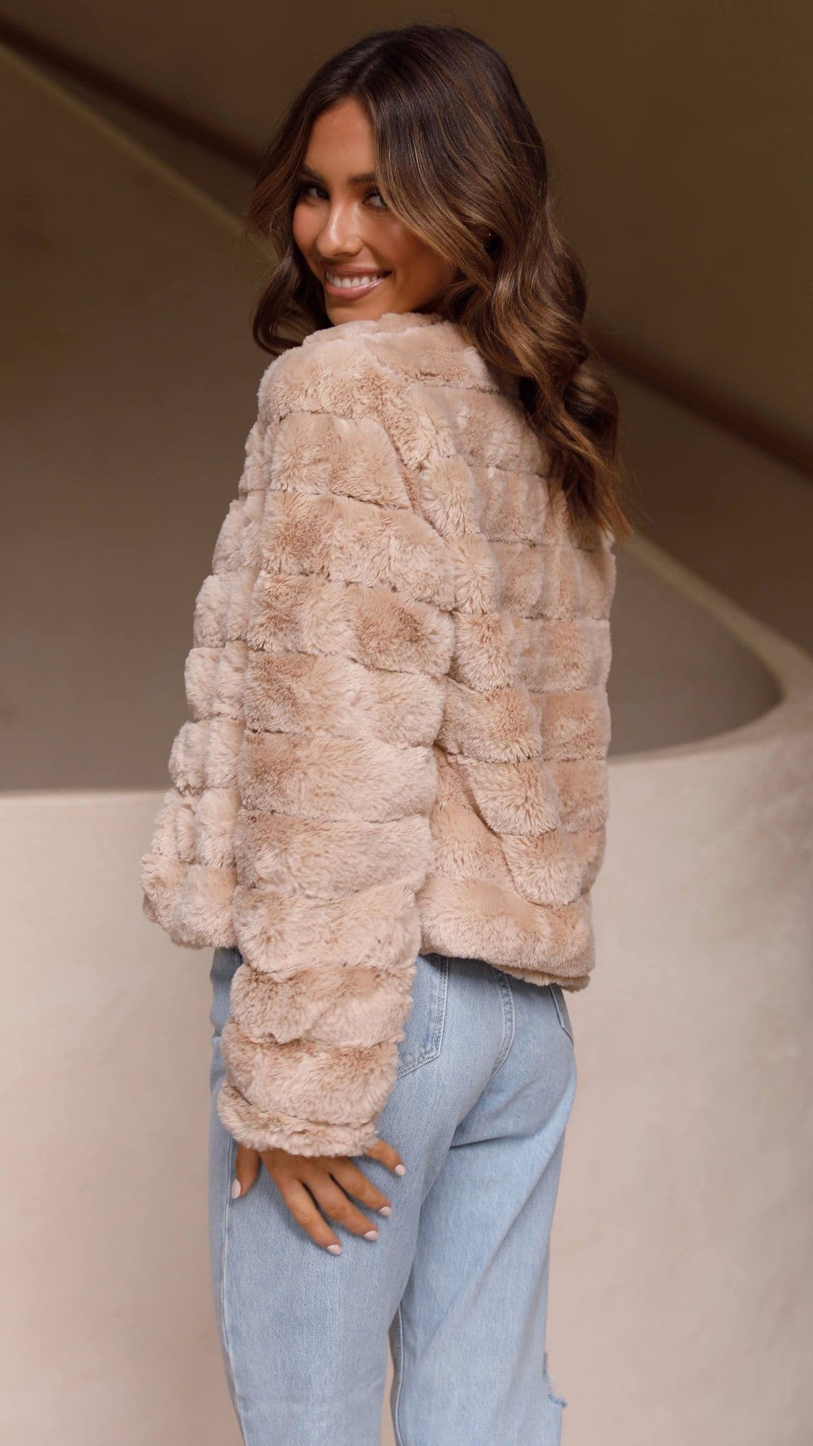 | Teddy crop jacket, line pattern