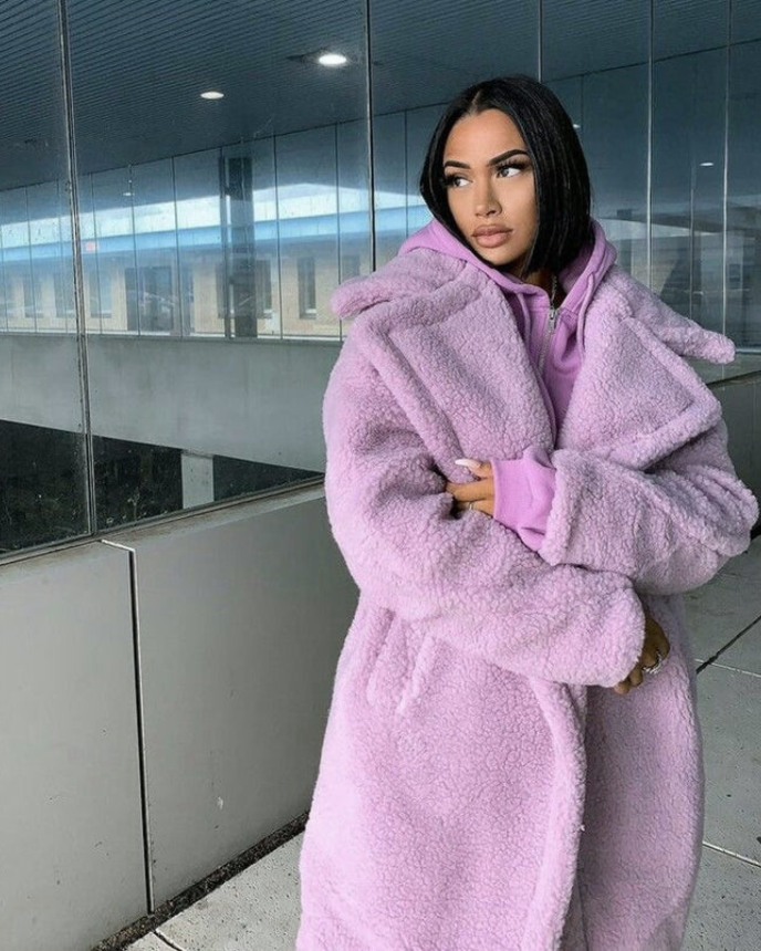 | Long teddy coat