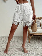 Lace-trimmed Mid-waist Solid Color Straight Leg Shorts