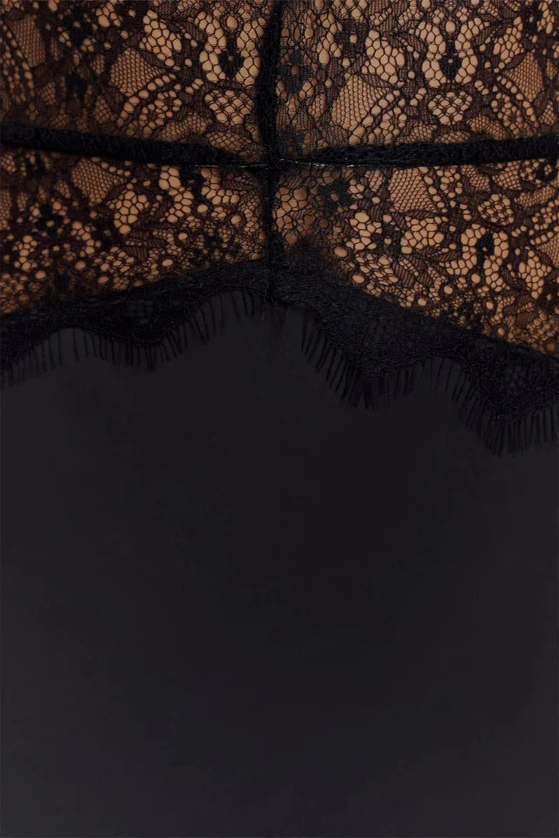 Lace Patchwork Backless Halter Dress