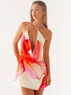 One-shoulder Floral Print Halter Dress With A Flared Neckline
