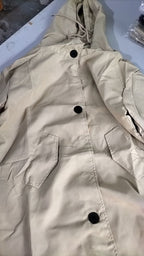 | Windproof and waterproof trench coat