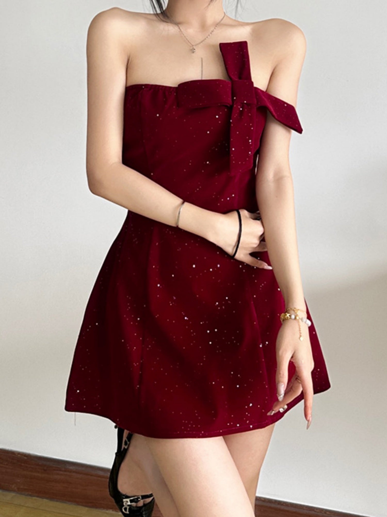 Sequins Backless Strapless Top Bow Zipper Mini&Short Dresses