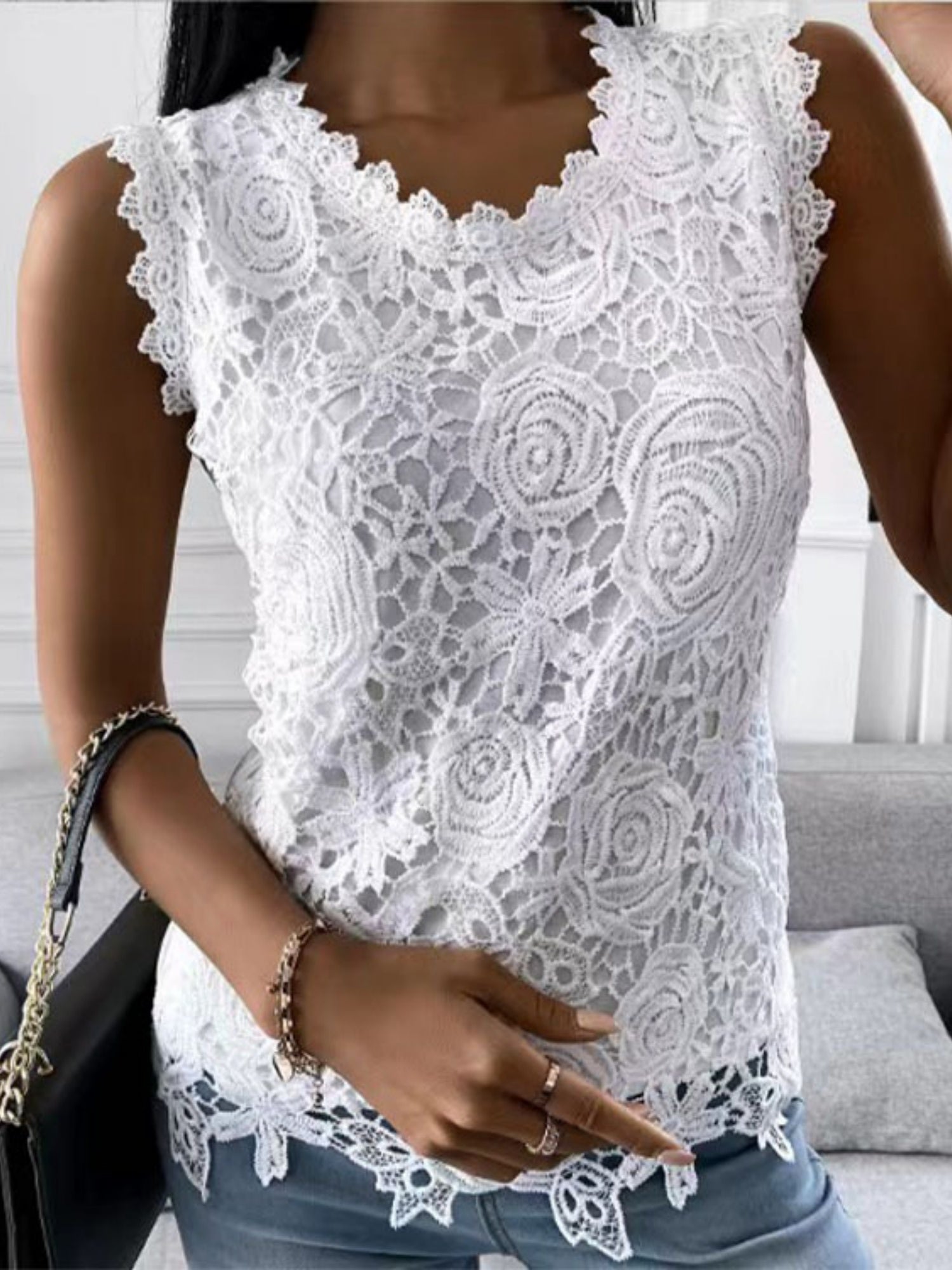 Lace Trim Crew Neck Tank Tops&Camis