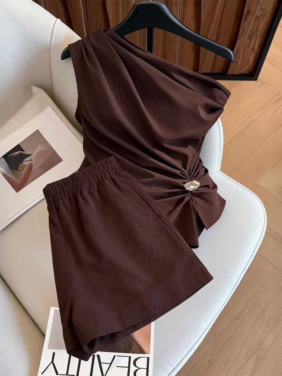 Brown Asymmetrical Off-shoulder Pleated Sleeveless Top And Shorts Two-piece Set