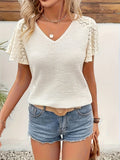 V-neck Lace-trimmed Short-sleeved T-shirt