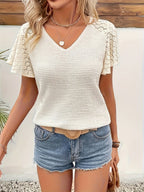 V-neck Lace-trimmed Short-sleeved T-shirt