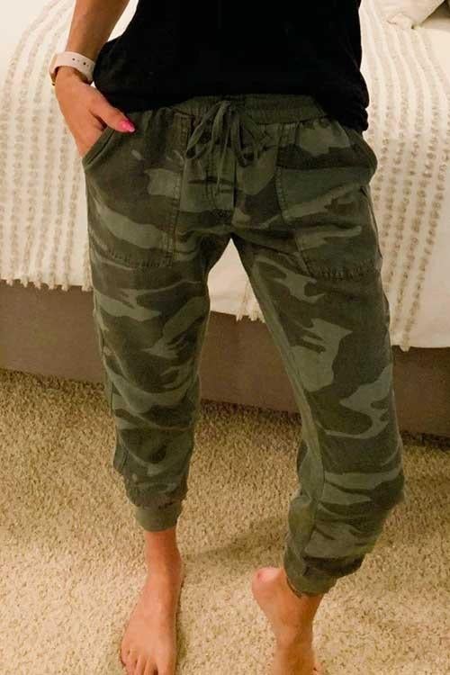 Drawstring Waist Pockets Camo Jogger
