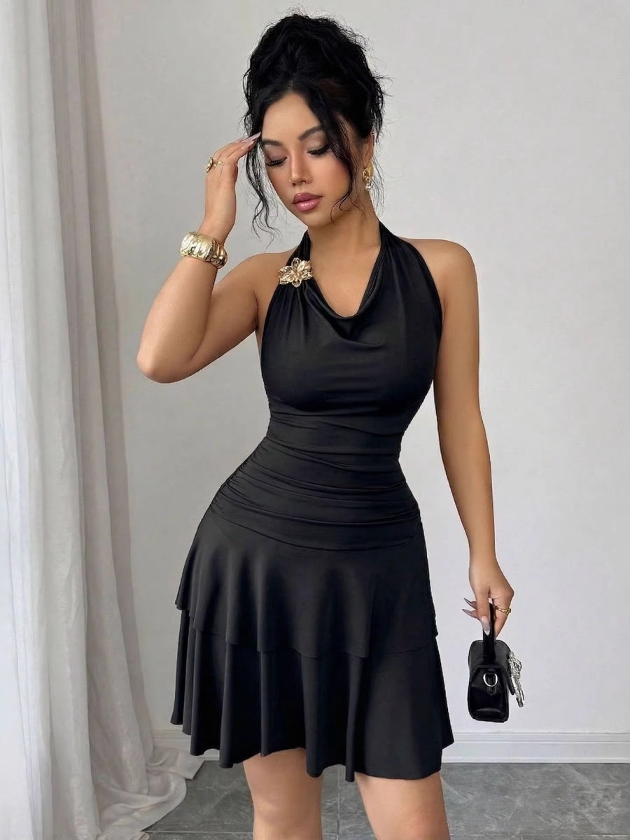 Black Halter Metal Buckle Pleated Hip-hugging Mini&Short Dresses