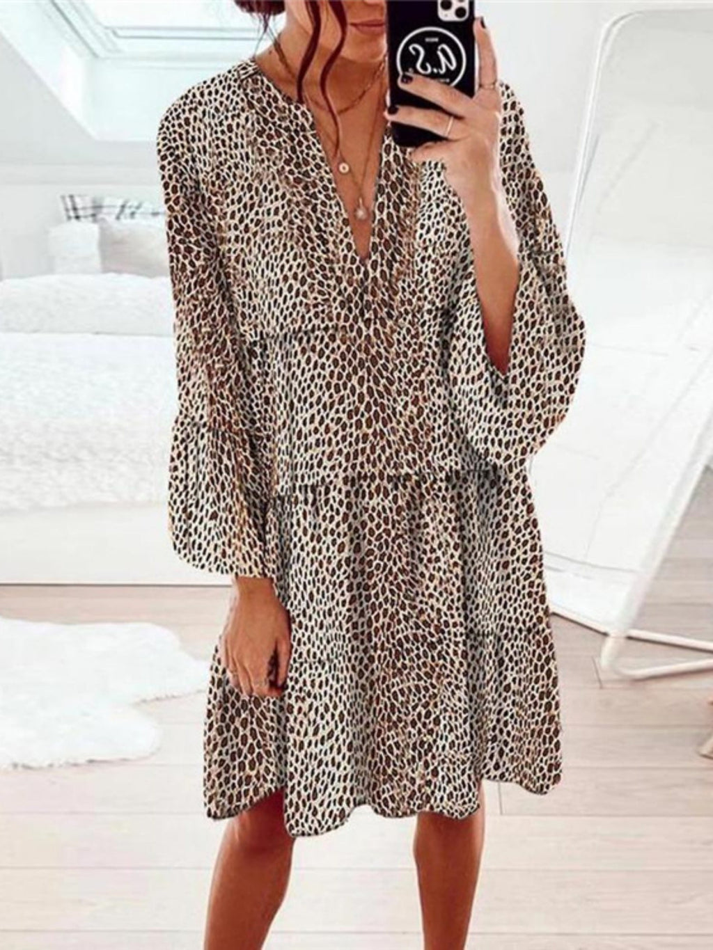 Leopard Print V-neck Long Sleeves Large Skirt Mini&Short Dresses