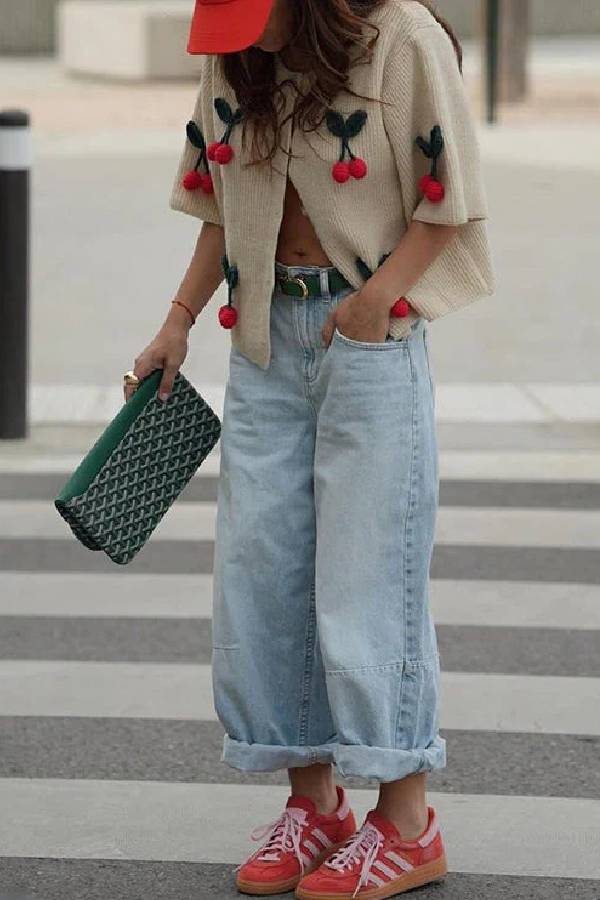 | Short-sleeved button-down decorative cherry knit sweater